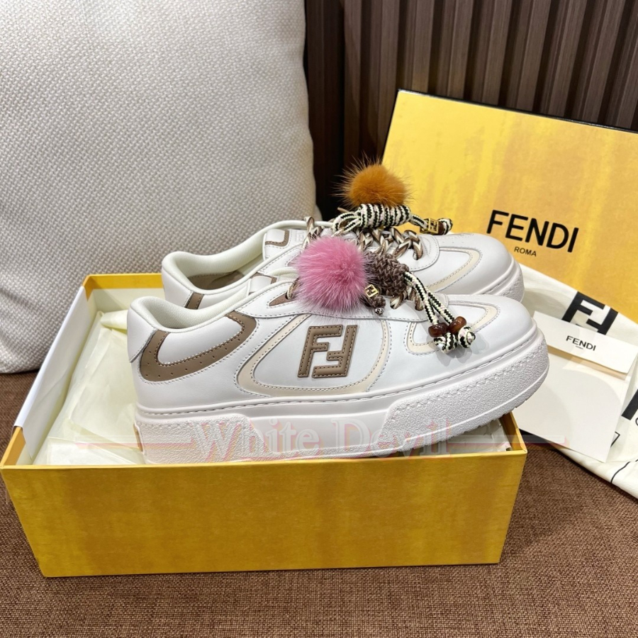 하얀악마 펜디 신발 (14).jpg