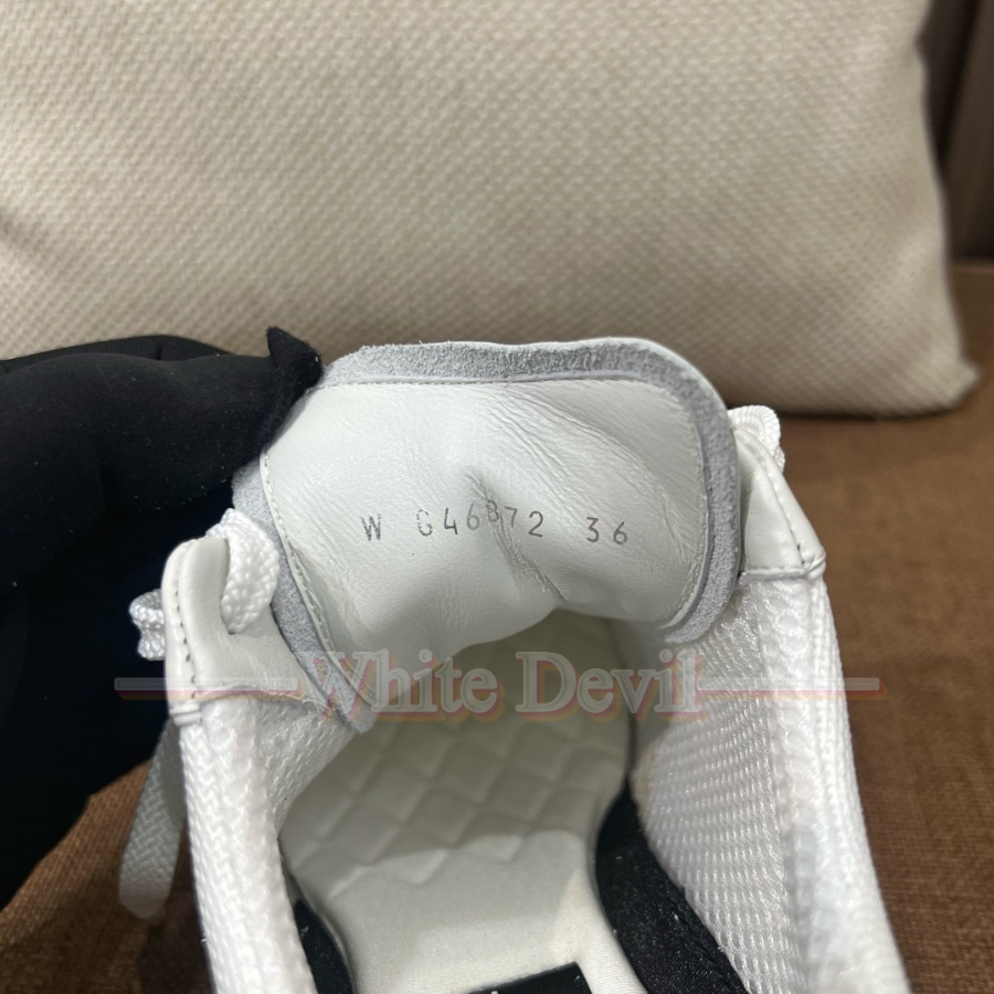 하얀악마 샤넬 신발 (19).jpg