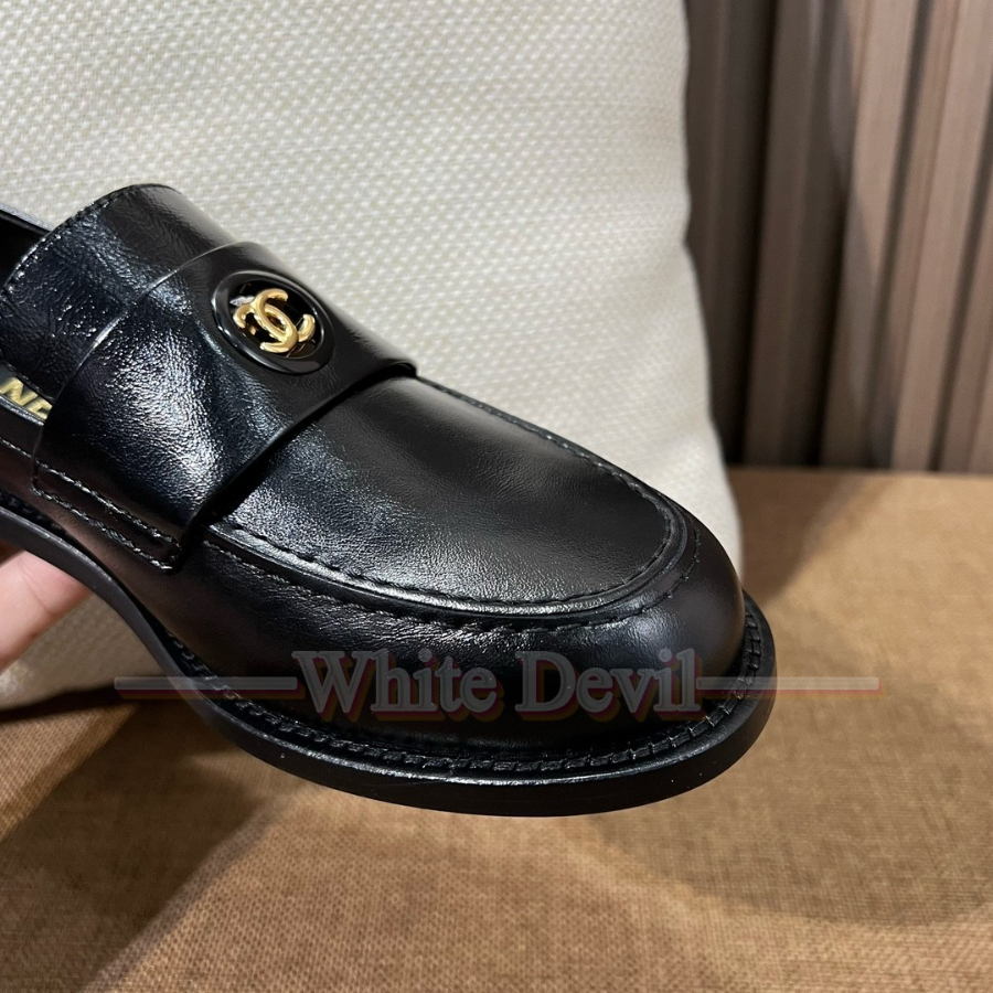 하얀악마 샤넬 신발 (10).jpg