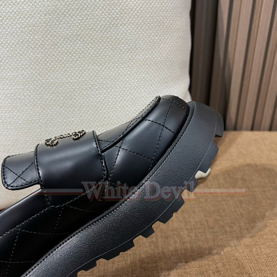 하얀악마 샤넬 신발 (12).jpg