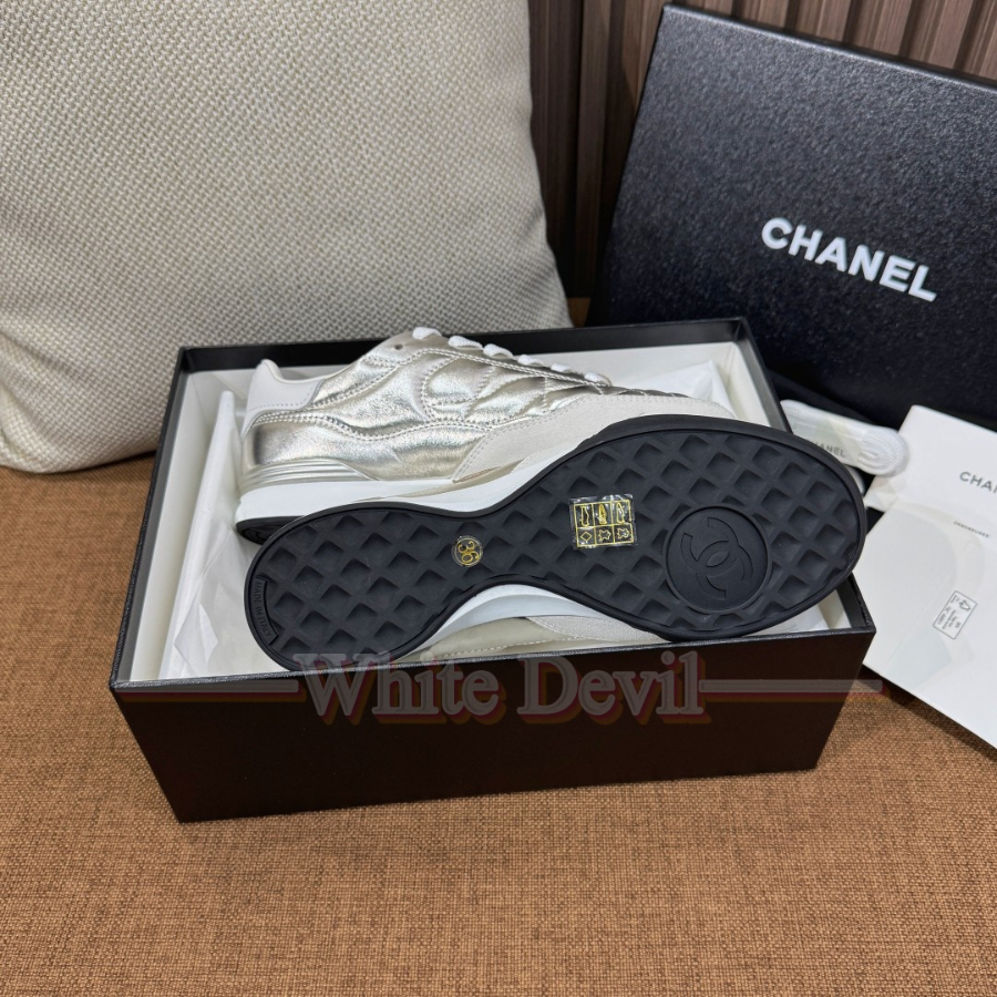 하얀악마 샤넬 신발 (8).jpg