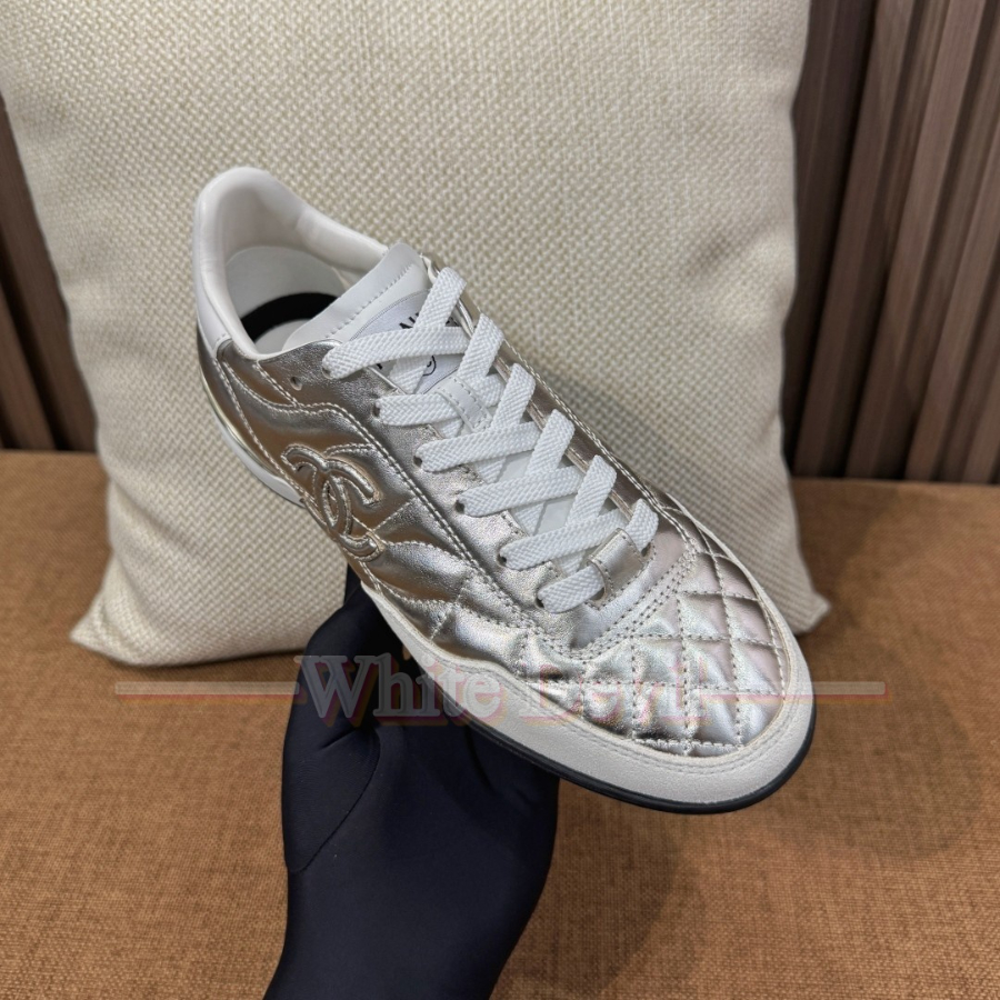 하얀악마 샤넬 신발 (10).jpg