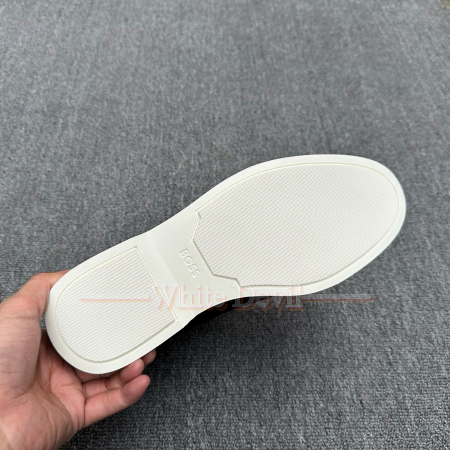 하얀악마 휴고보스 신발 (16).jpg