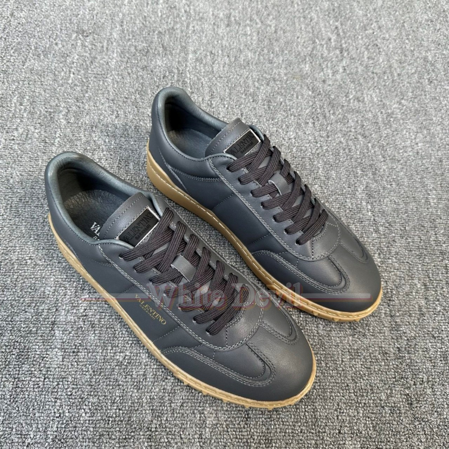 하얀악마 발렌티노 신발 (9).jpg