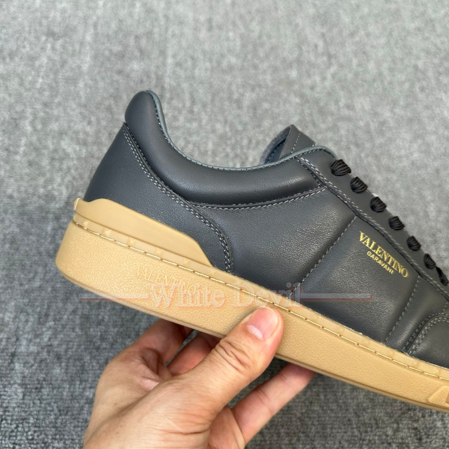 하얀악마 발렌티노 신발 (11).jpg