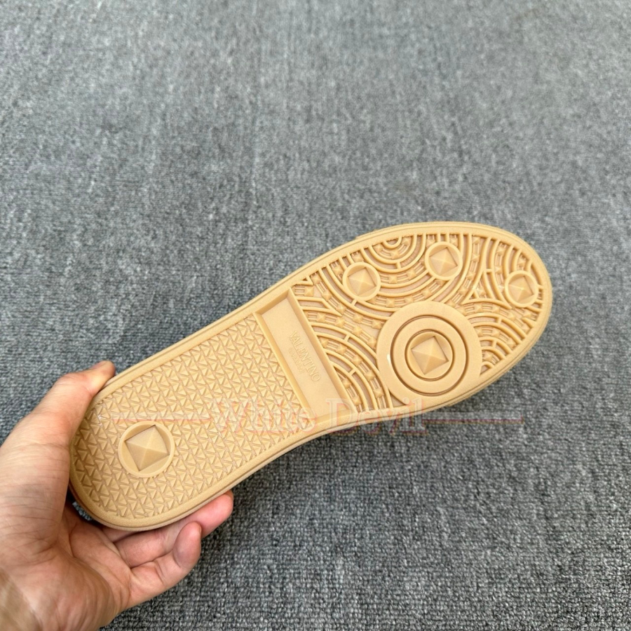 하얀악마 발렌티노 신발 (15).jpg