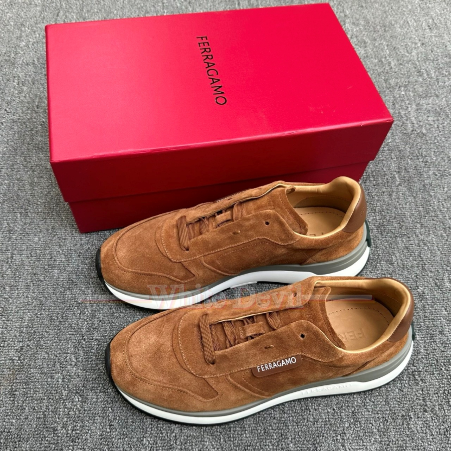 하얀악마 페라가모 신발 (6).jpg