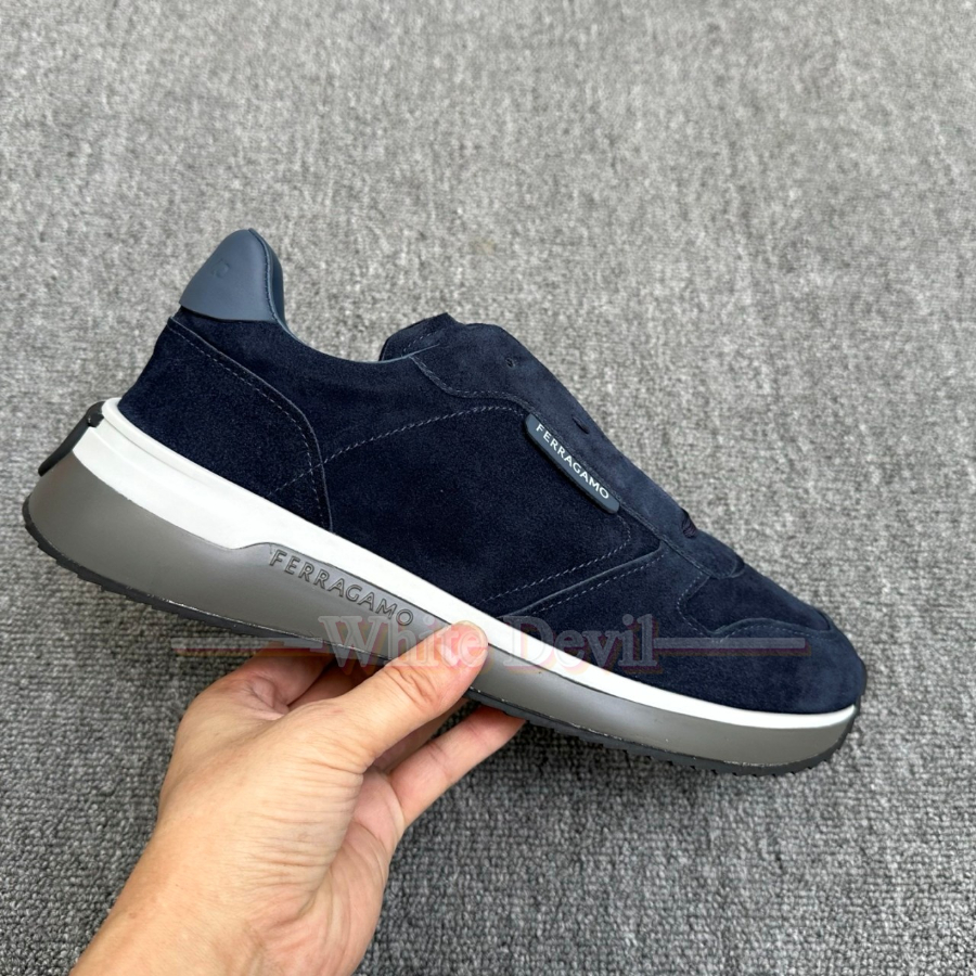 하얀악마 페라가모 신발 (11).jpg