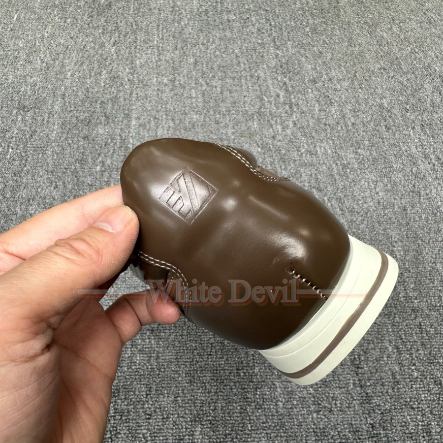 하얀악마 제냐 신발 (16).jpg