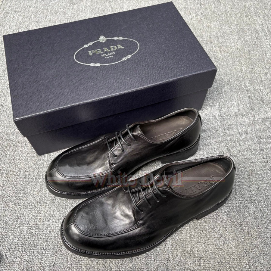 하얀악마 프라다 신발 (2).jpg