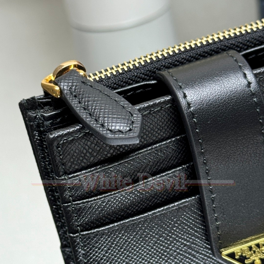 하얀악마 프라다 지갑 (7).jpg