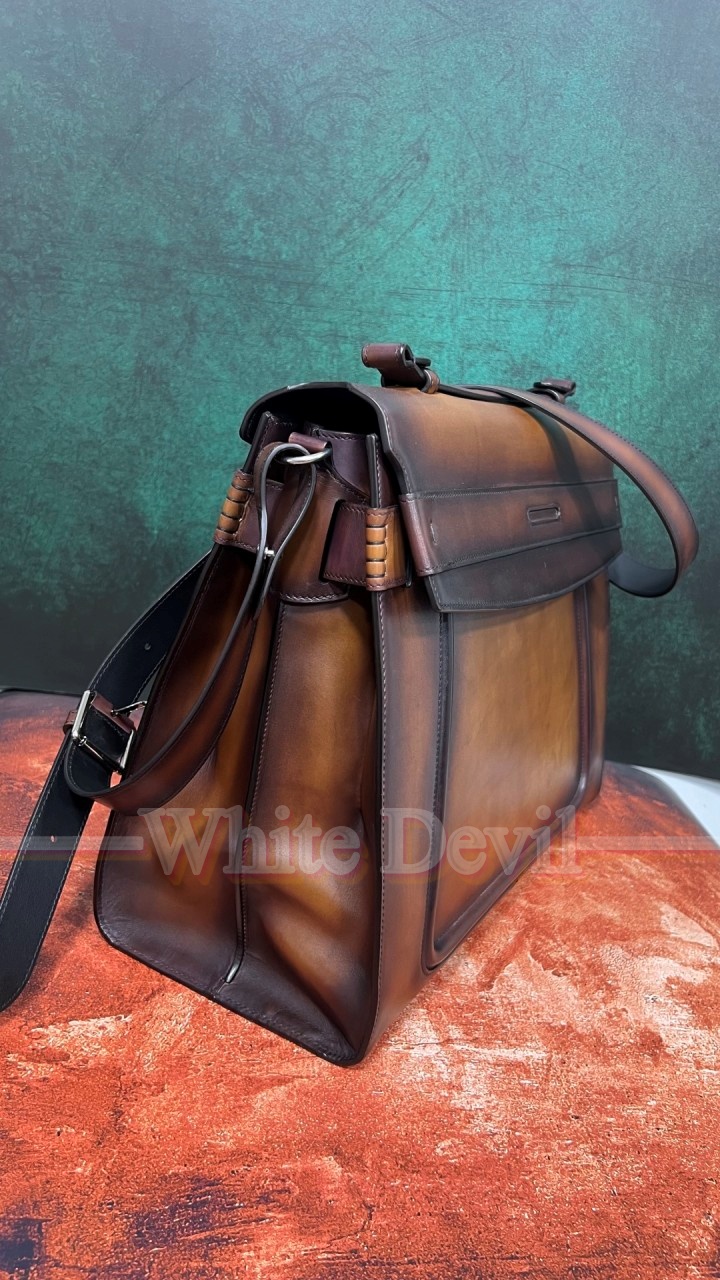 하얀악마 벨루티 가방 (5).jpg