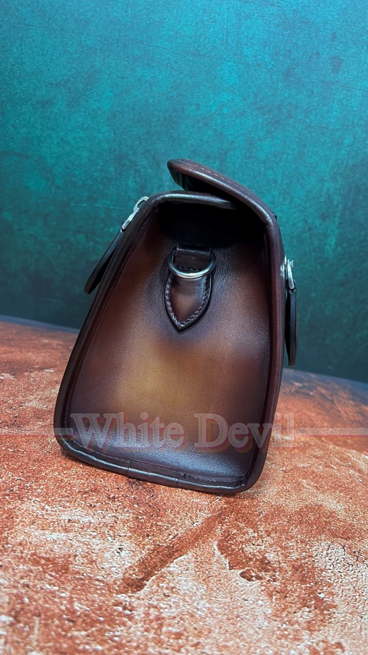 하얀악마 벨루티 가방 (4).jpg