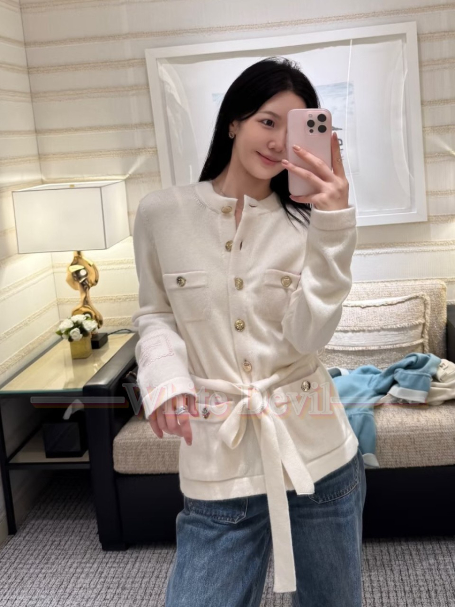 하얀악마 샤넬 가디건 (2).jpg