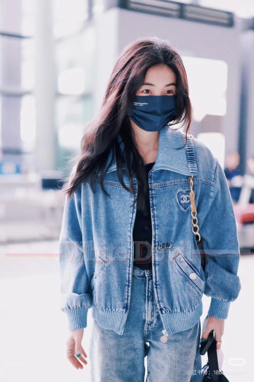 하얀악마 샤넬 청자켓 (2).jpg