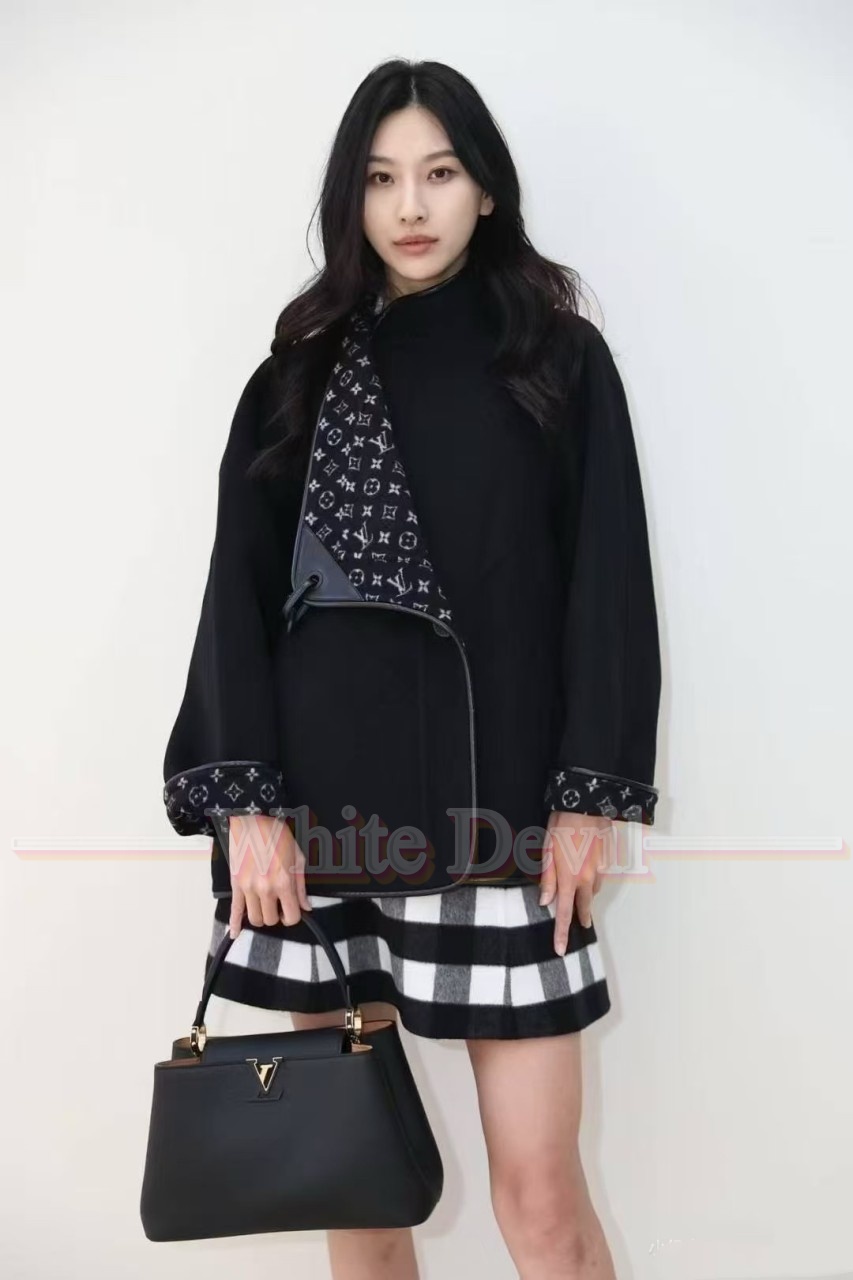 하얀악마 루이비통 코트 (1).jpg