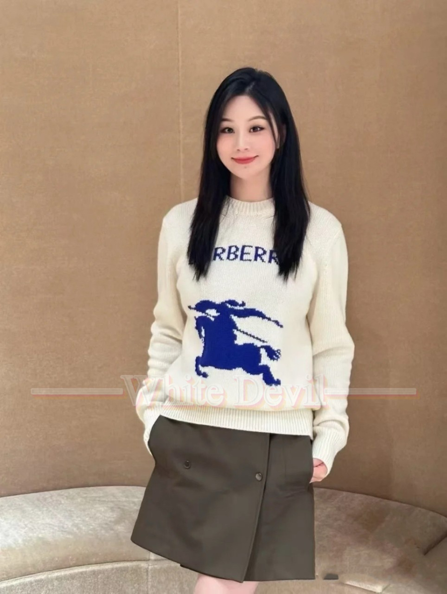 하얀악마 버버리 니트 (1).jpg