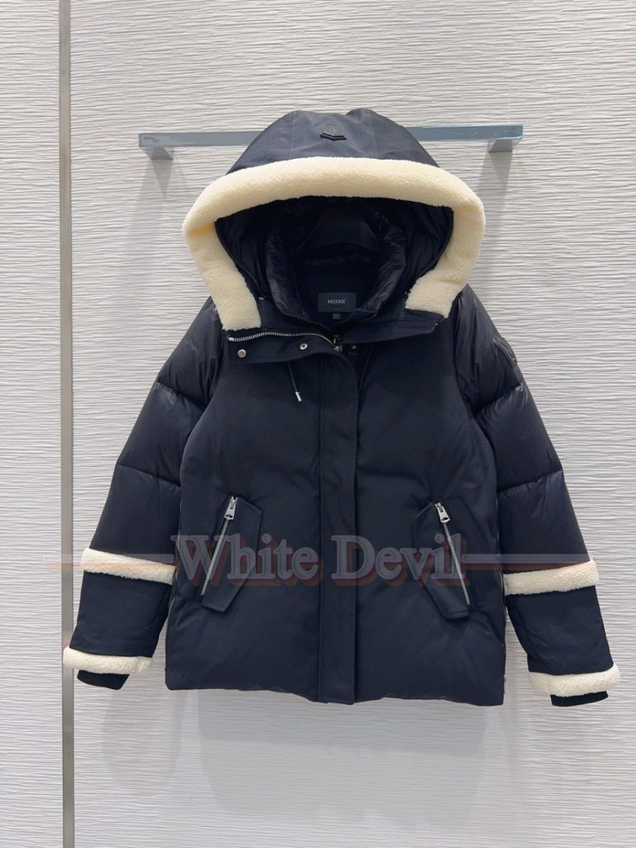 하얀악마 맥케이지 패딩 (6).jpg