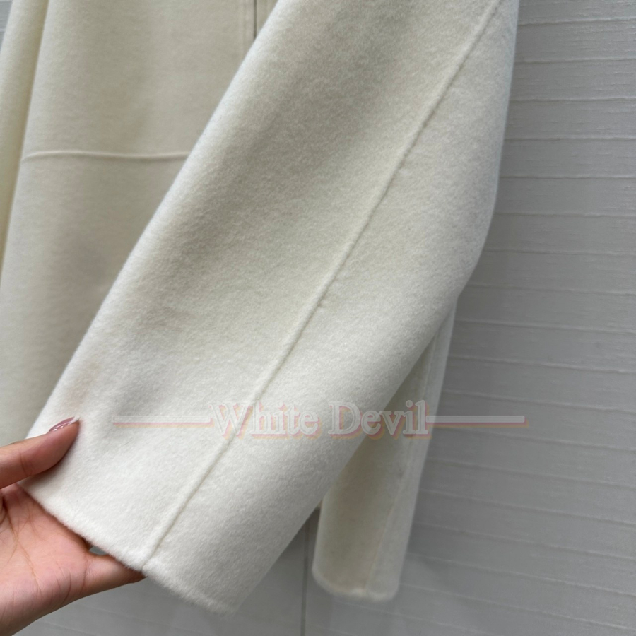 하얀악마 로로 코트 (10).jpg