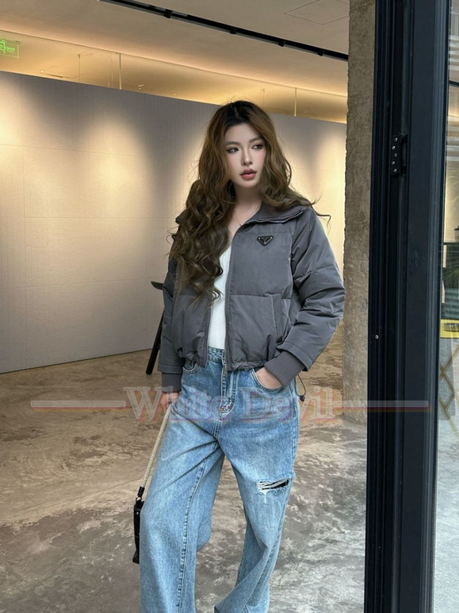 하얀악마 프라다 패딩 (1).jpg