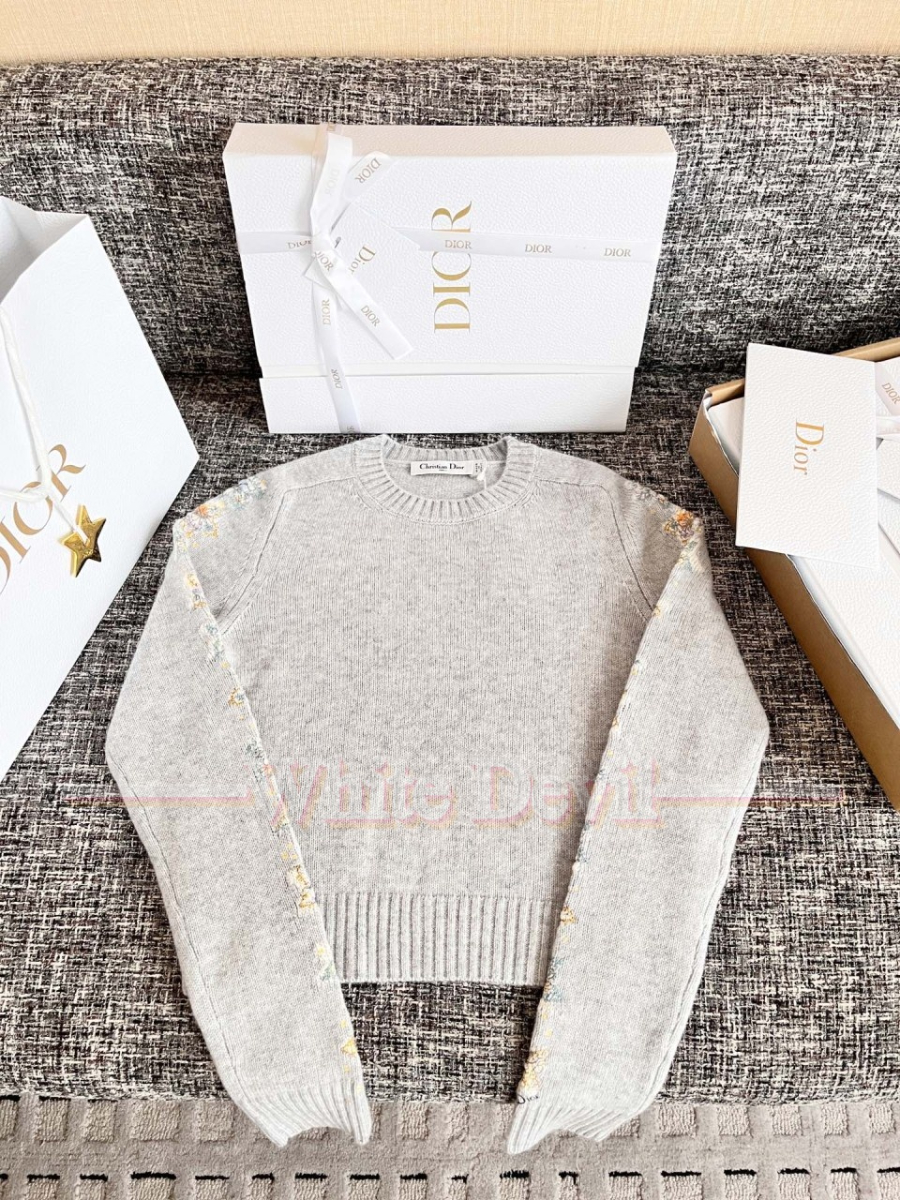 하얀악마 디올 니트 (12).jpg
