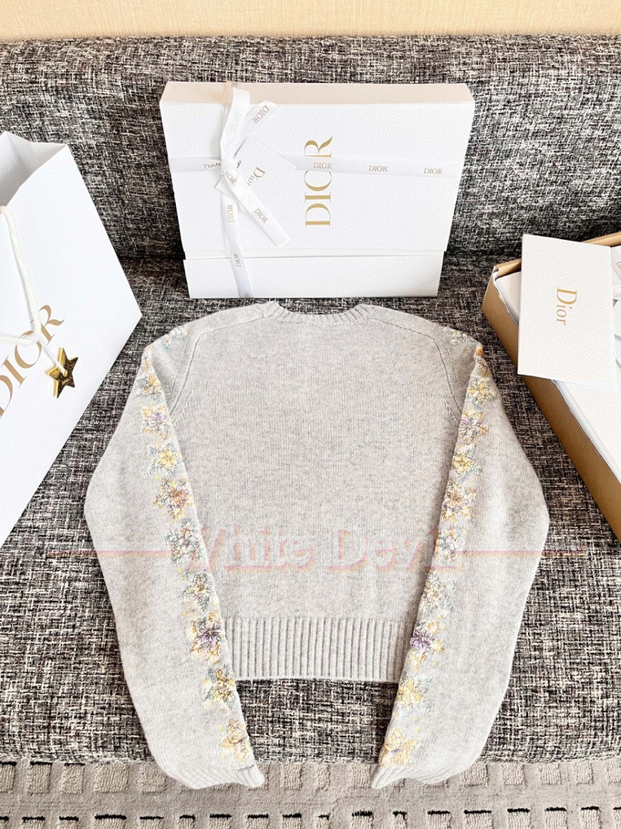 하얀악마 디올 니트 (19).jpg