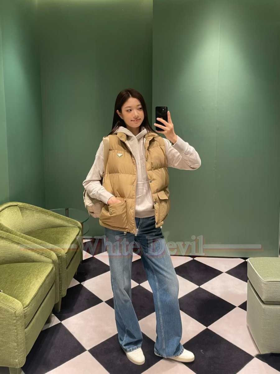 하얀악마 프라다 조끼 (1).jpg