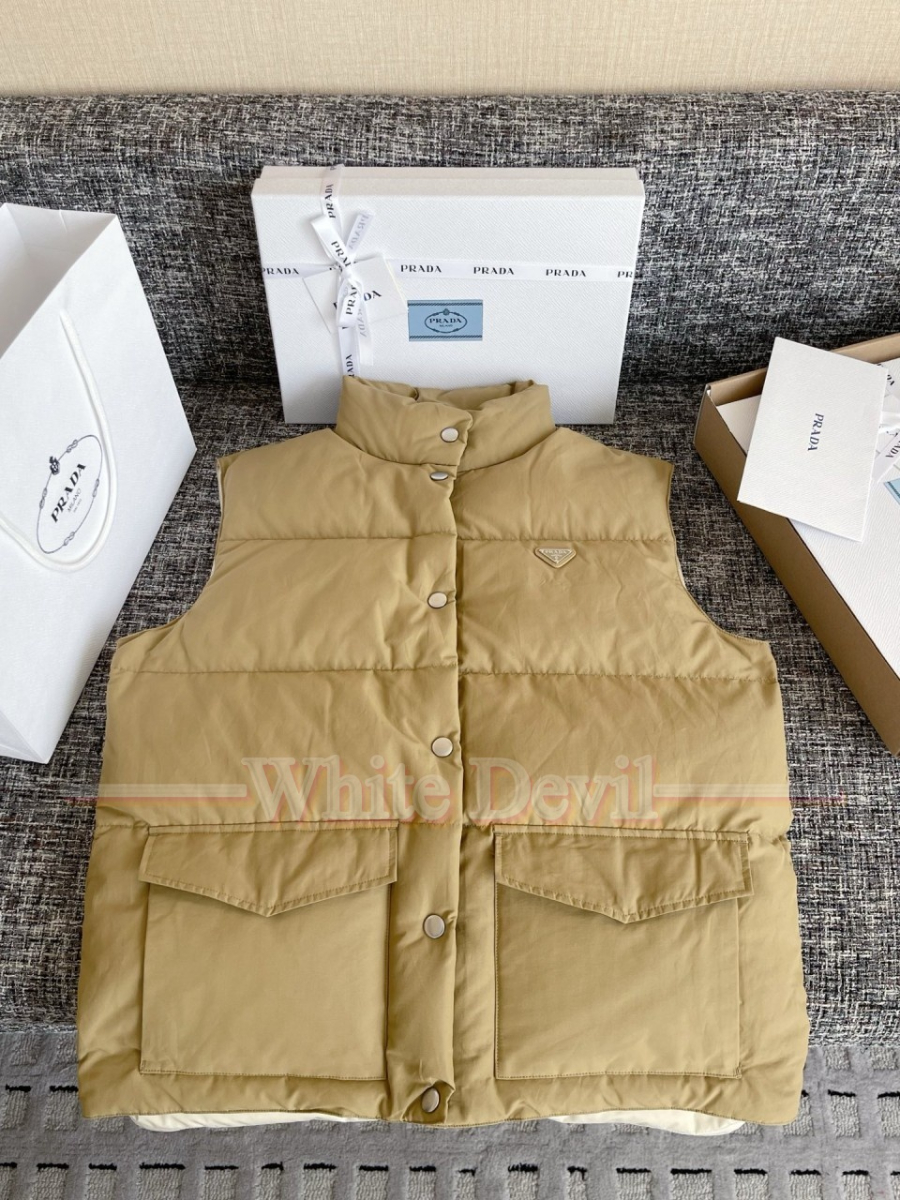 하얀악마 프라다 조끼 (13).jpg
