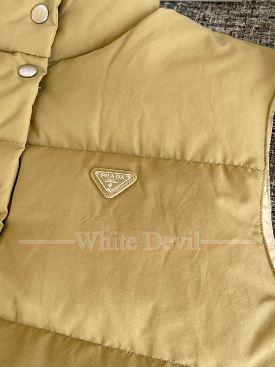 하얀악마 프라다 조끼 (16).jpg