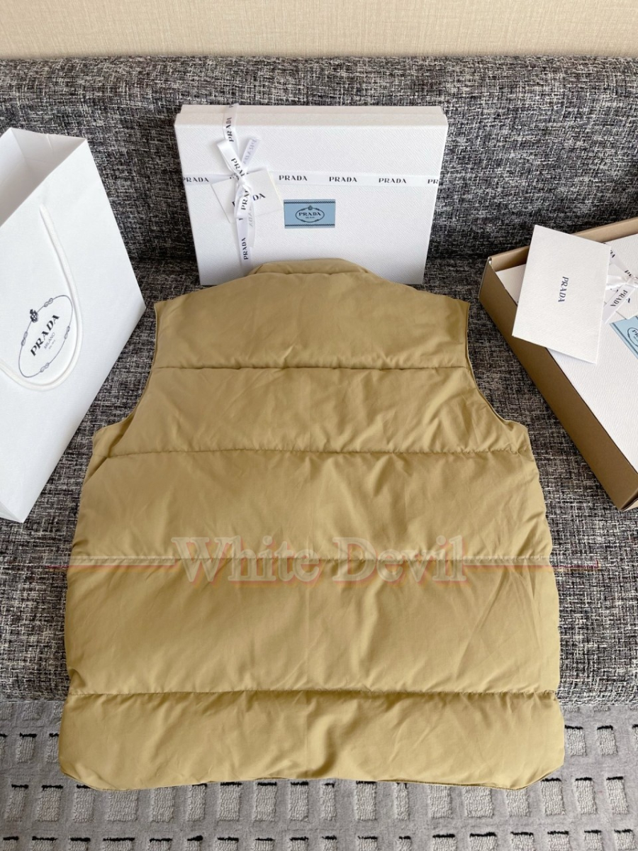 하얀악마 프라다 조끼 (21).jpg