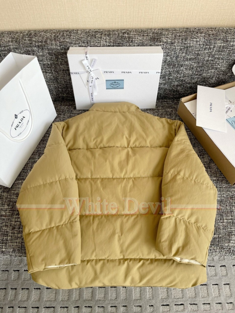 하얀악마 프라다 패딩 (20).jpg