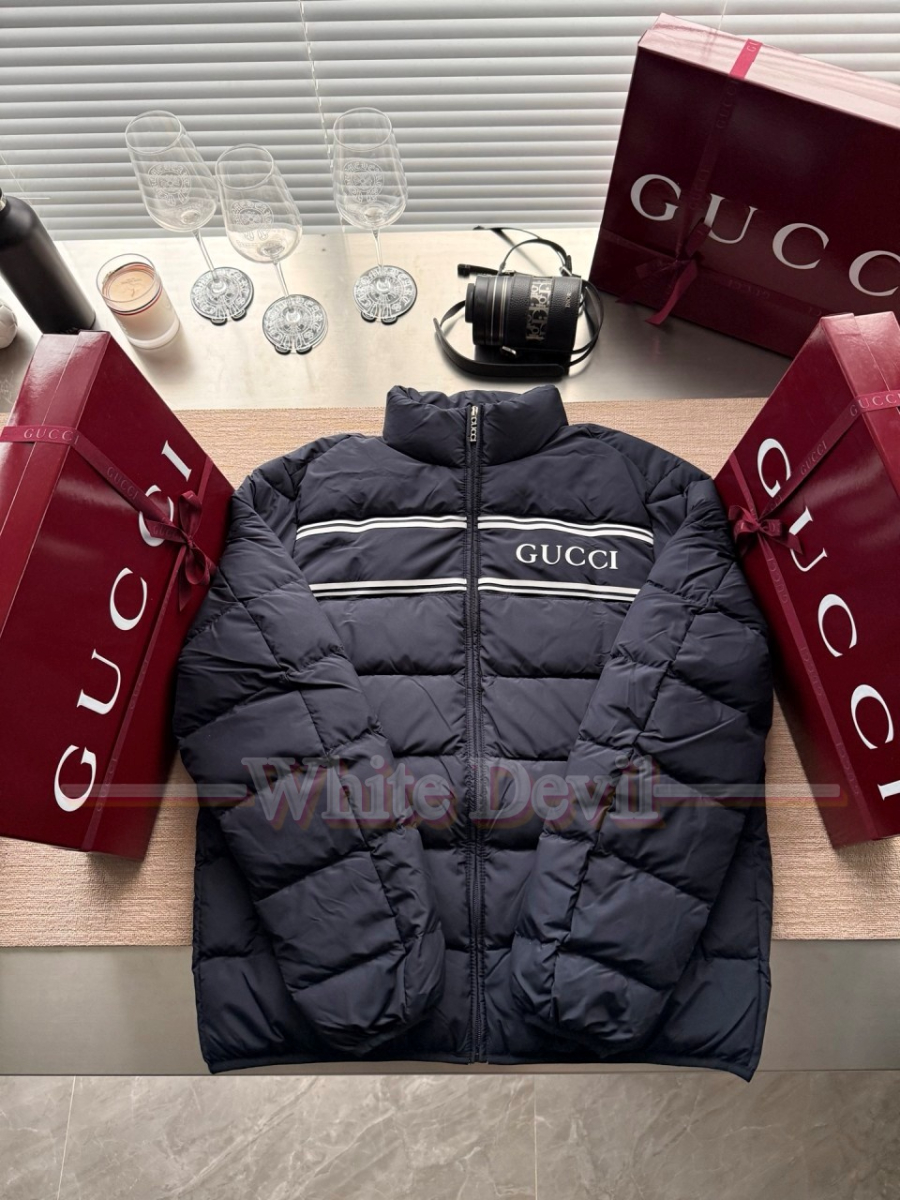 하얀악마 구찌 패딩 (12).jpg