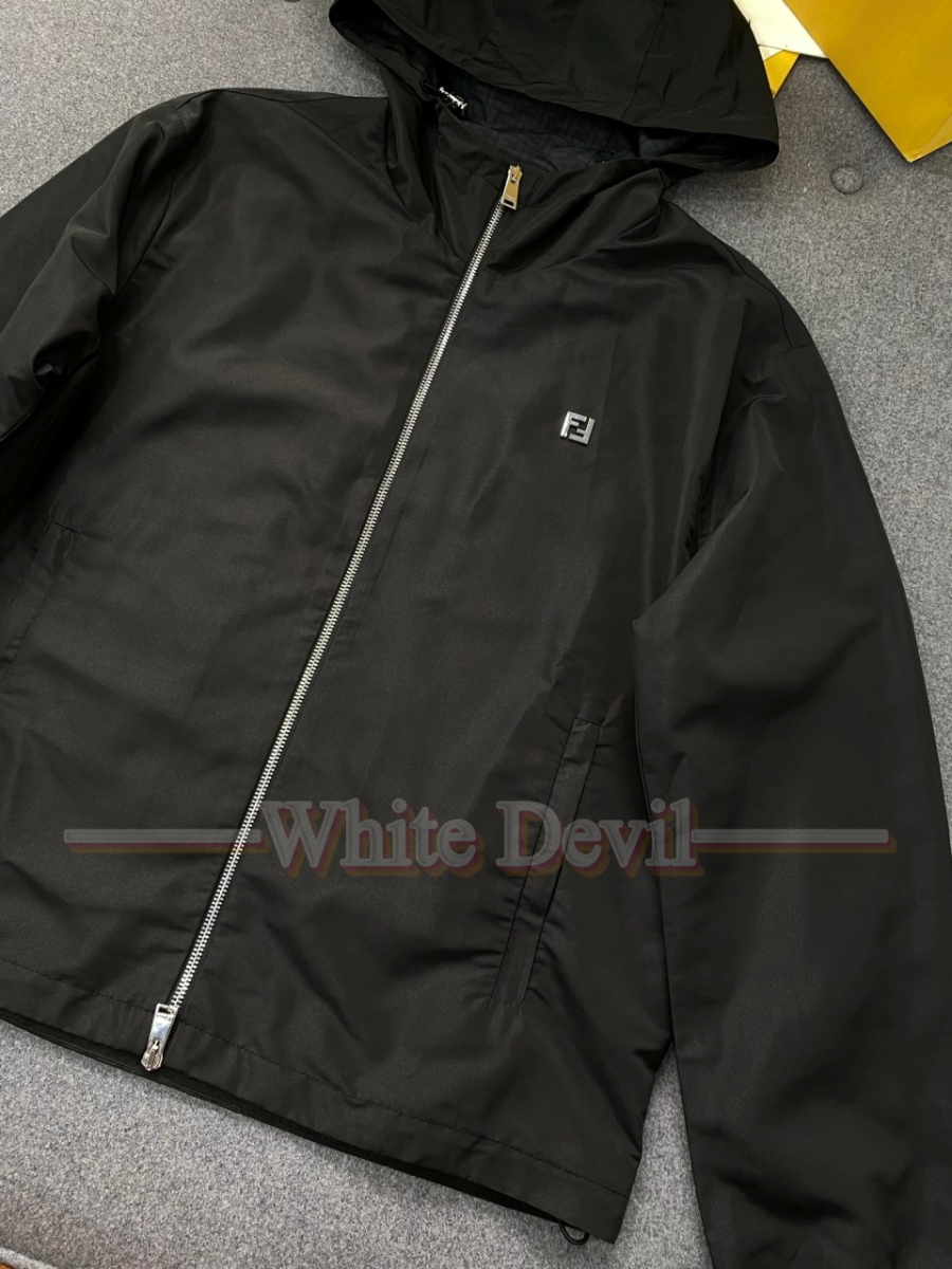 하얀악마 펜디 점퍼 (8).jpg