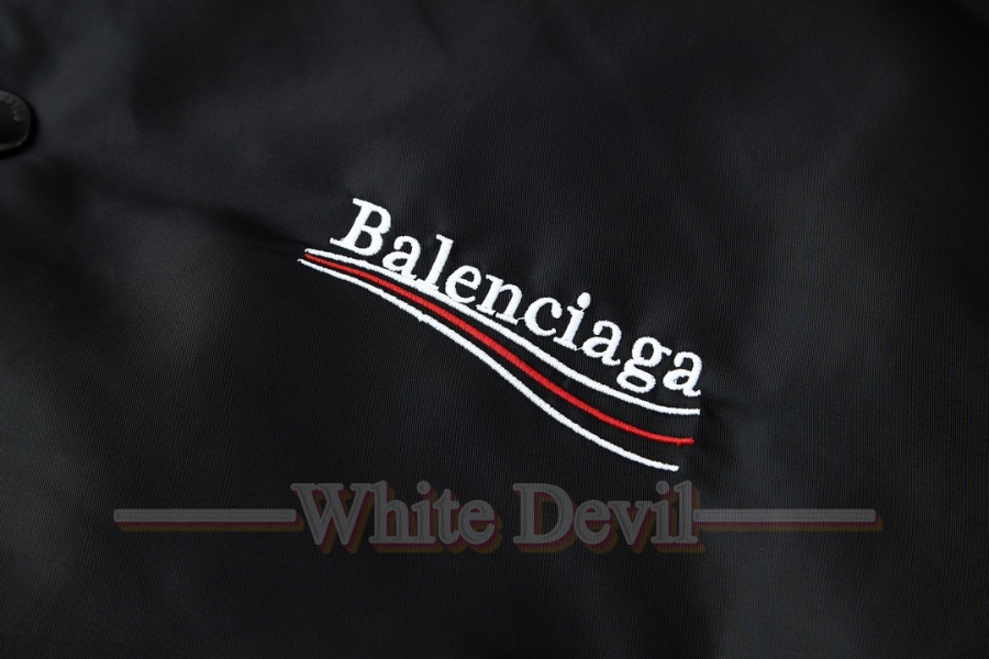 하얀악마 발렌시아가 점퍼 (6).jpg