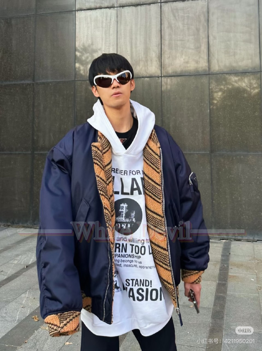 하얀악마 프라다 점퍼 (2).jpg