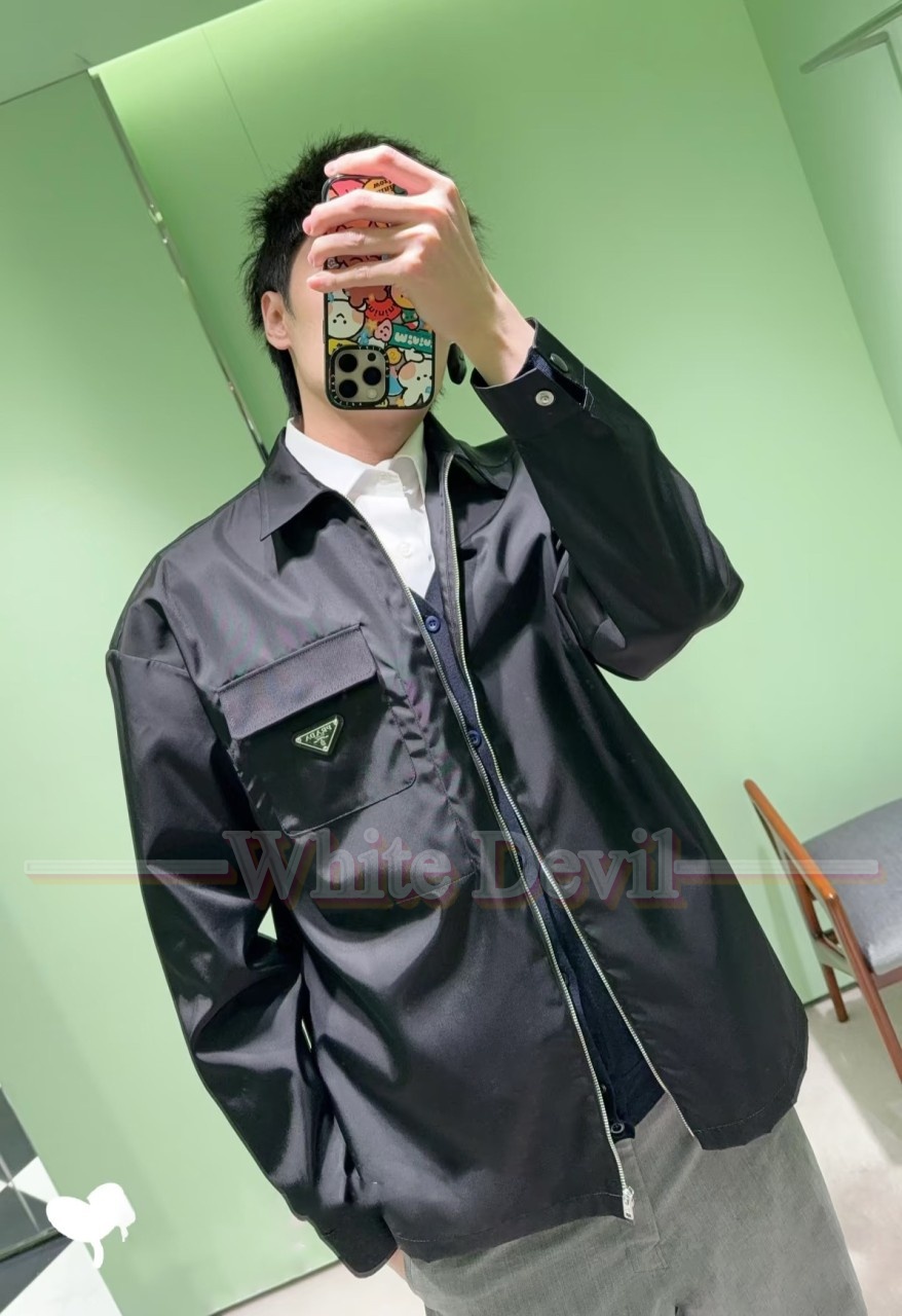 하얀악마 프라다 점퍼 (2).jpg