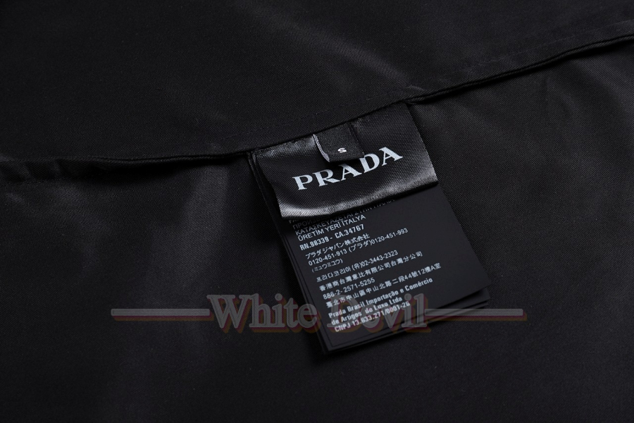 하얀악마 프라다 점퍼 (12).jpg