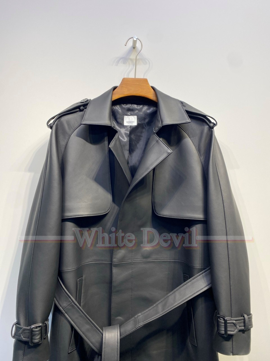 하얀악마 버버리 코트 (2).jpg