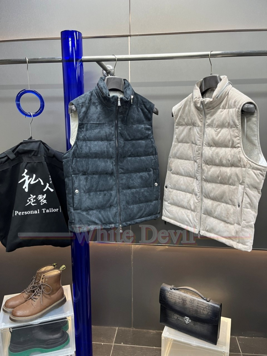 하얀악마 스테파노리치 조끼 (1).jpg