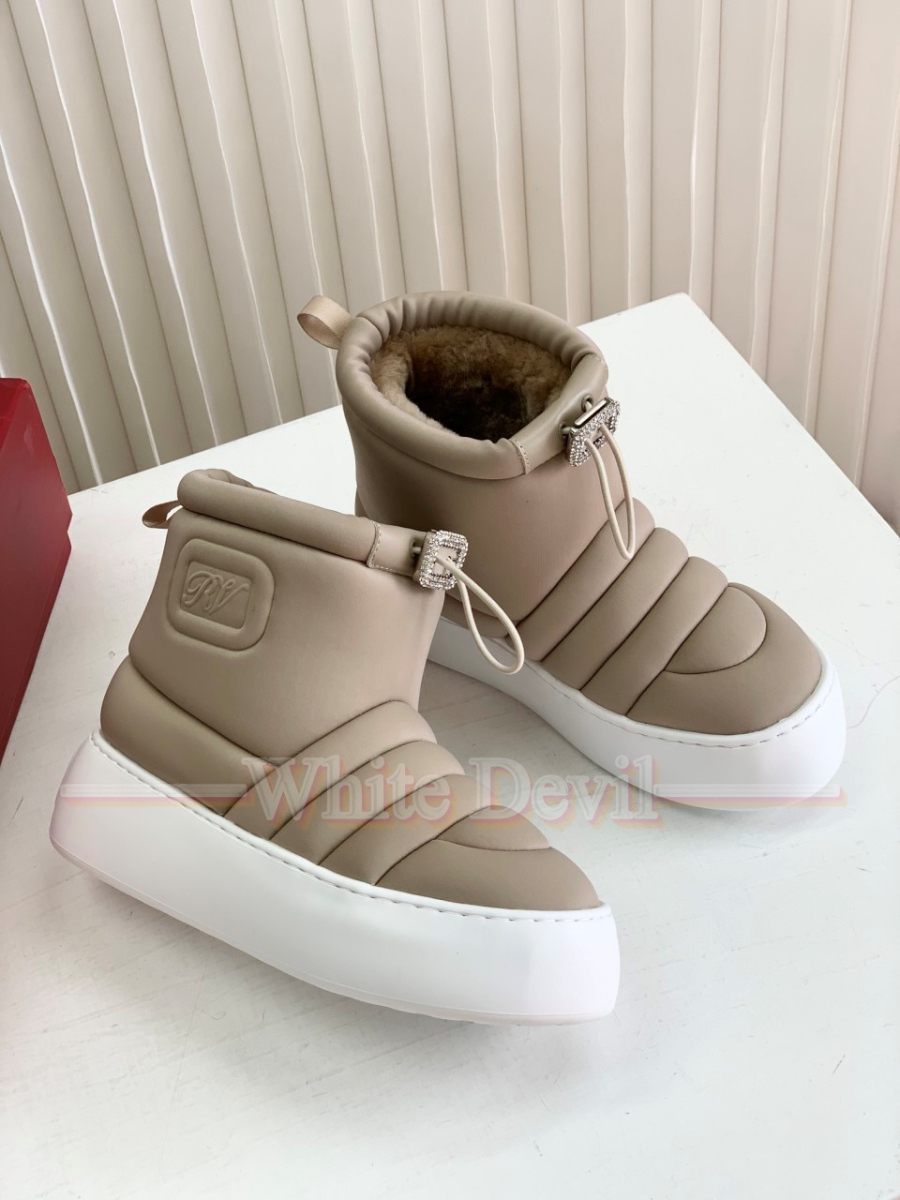 하얀악마 로저비비에 신발 (5).jpg