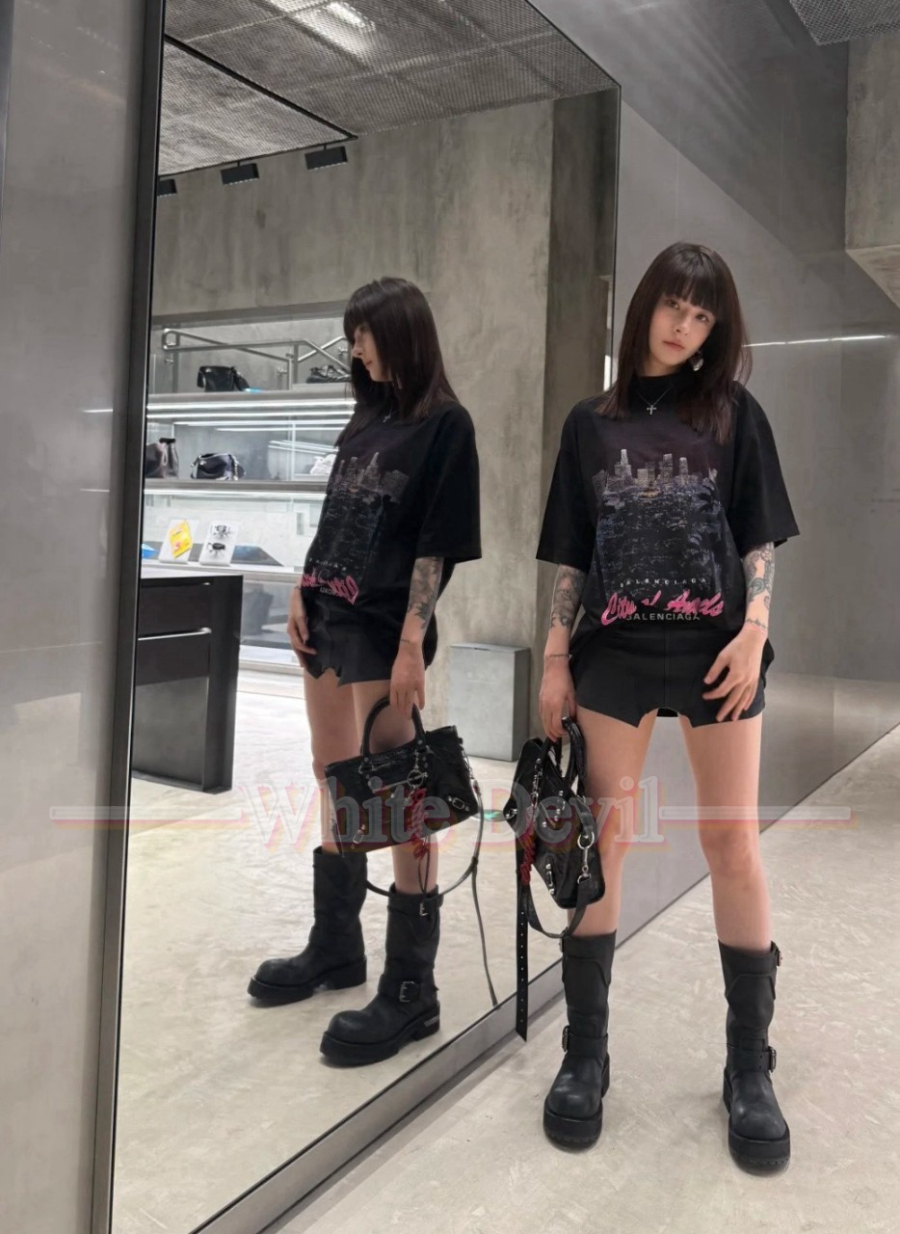 하얀악마 발렌시아가 부츠 (1).jpg