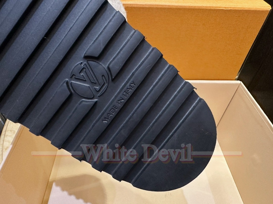 하얀악마 루이비통 슬리퍼 (18).jpg