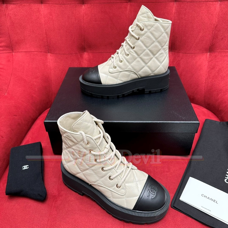 하얀악마 샤넬 워커 (2).jpg