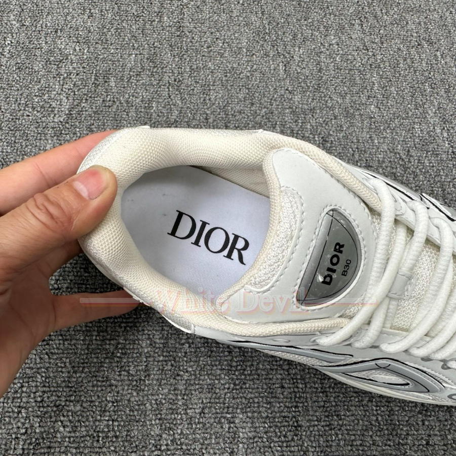 하얀악마 제냐 운동화 (12).jpg