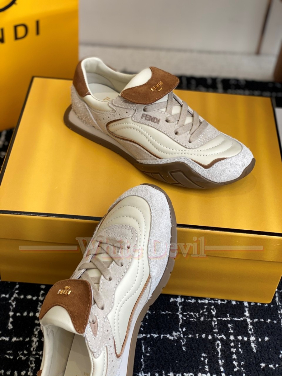 하얀악마 펜디 운동화 (10).jpg