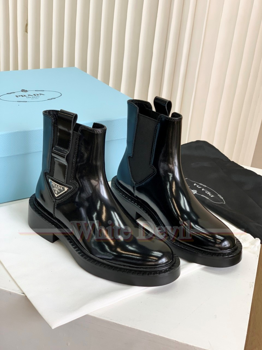 하얀악마 프라다 부츠 (2).jpg