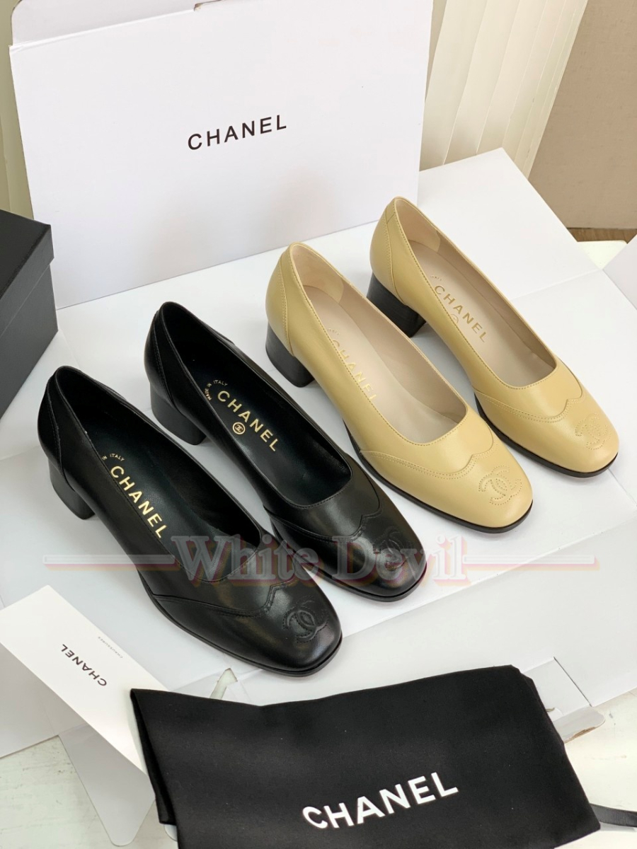 하얀악마 샤넬 구두 (1).jpg