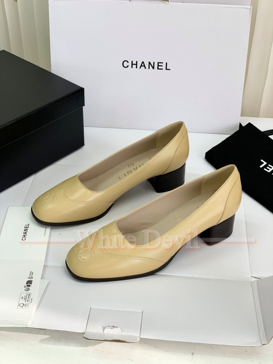 하얀악마 샤넬 구두 (4).jpg