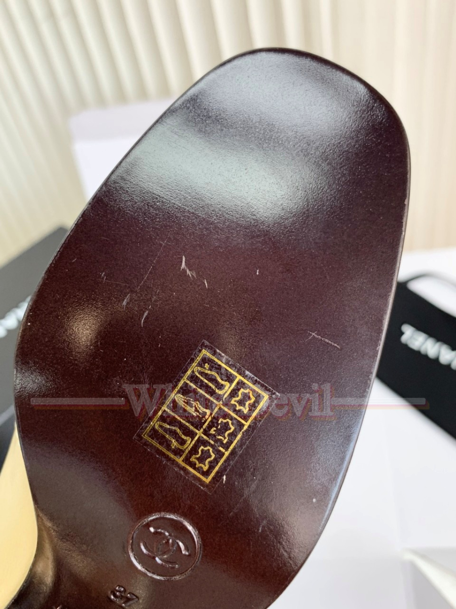 하얀악마 샤넬 구두 (17).jpg