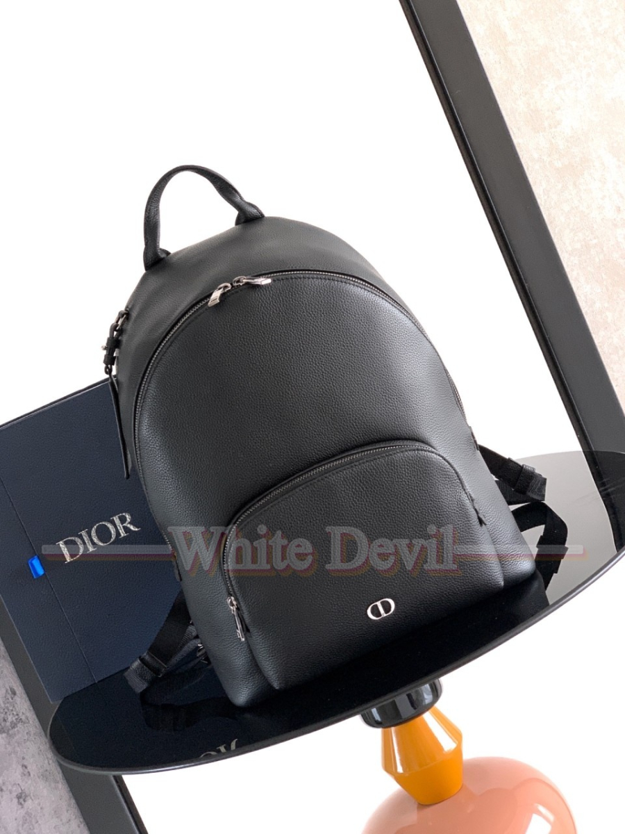 하얀악마 디올 백팩 (1).jpg